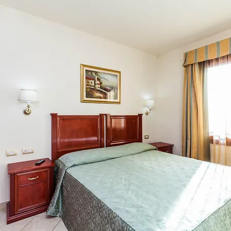 Regina Elena Hotell