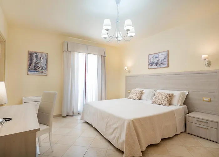 Hotell Regina Elena Olbia