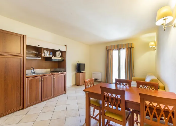 Hotell Regina Elena 4*